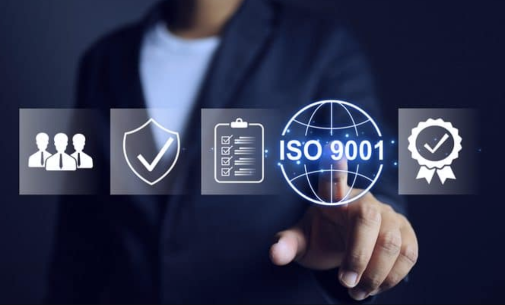 ISO 9001质量管理体系认证全流程指南:从前期准备到获证后维护的企业实施建议